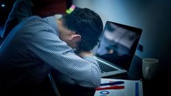 ｢ブラック企業は即刻辞める｣が超重要な理由｜｢週休3日｣は働く人の意識改革で実現できる